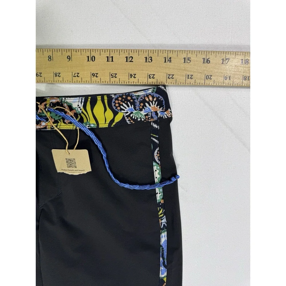 Patagonia Hydropeak Side Shore Boardshorts Undersea Print Men's 28x8 NWT Beach